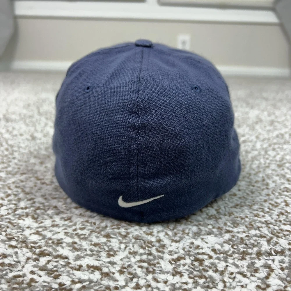 Nike Hat Cap Fitted‎ Mens One Size Blue Twill Swoosh Logo Casual Sports Gray Tag